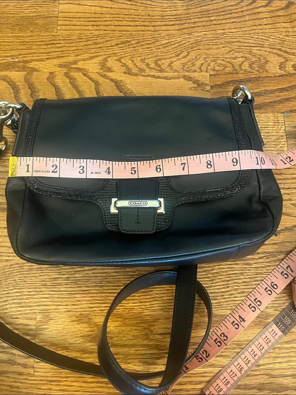 Coach authentic black